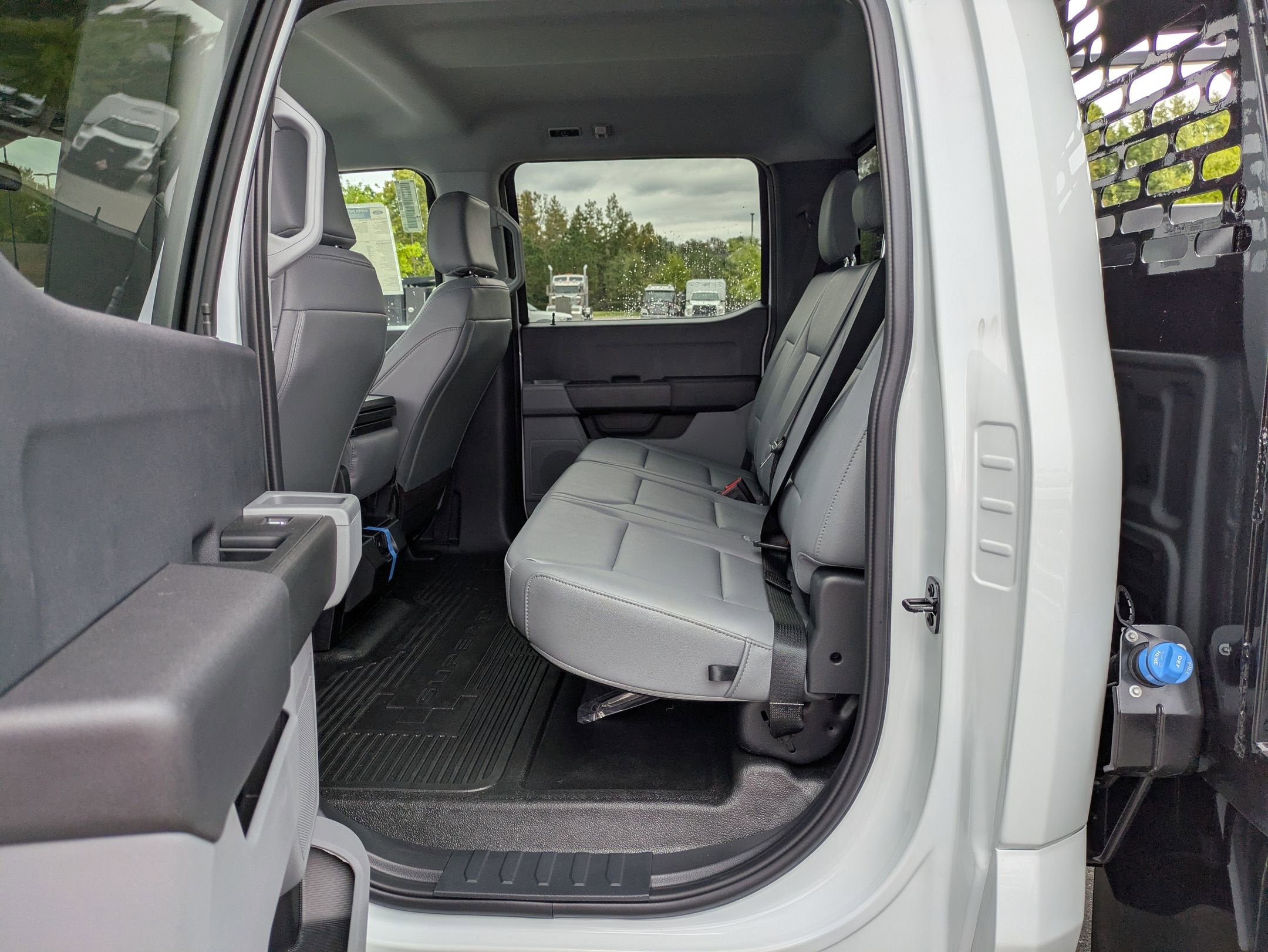 2025 Ford Super Duty F-450 DRW XL