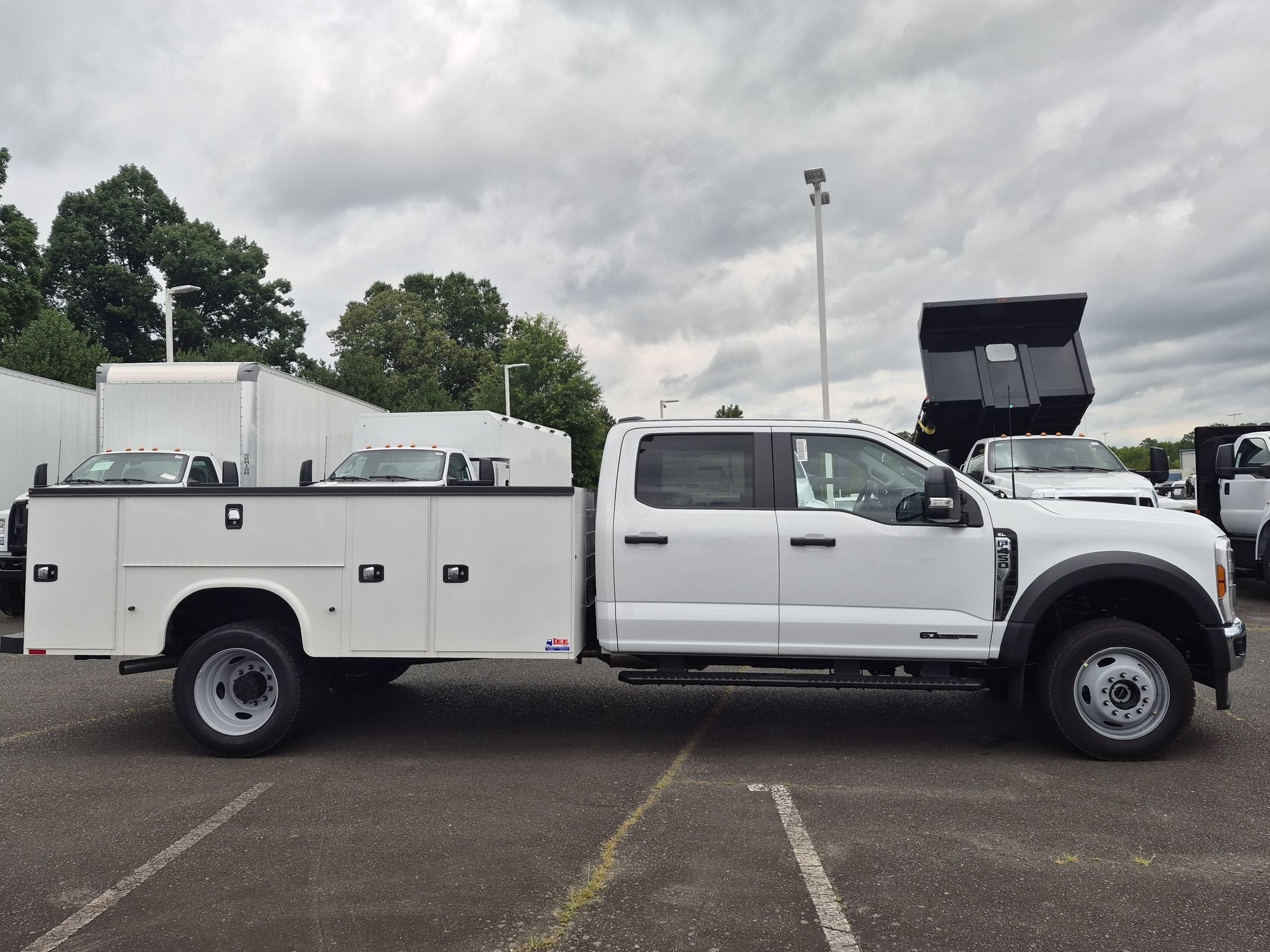 2026 Ford Super Duty F-450 DRW XL