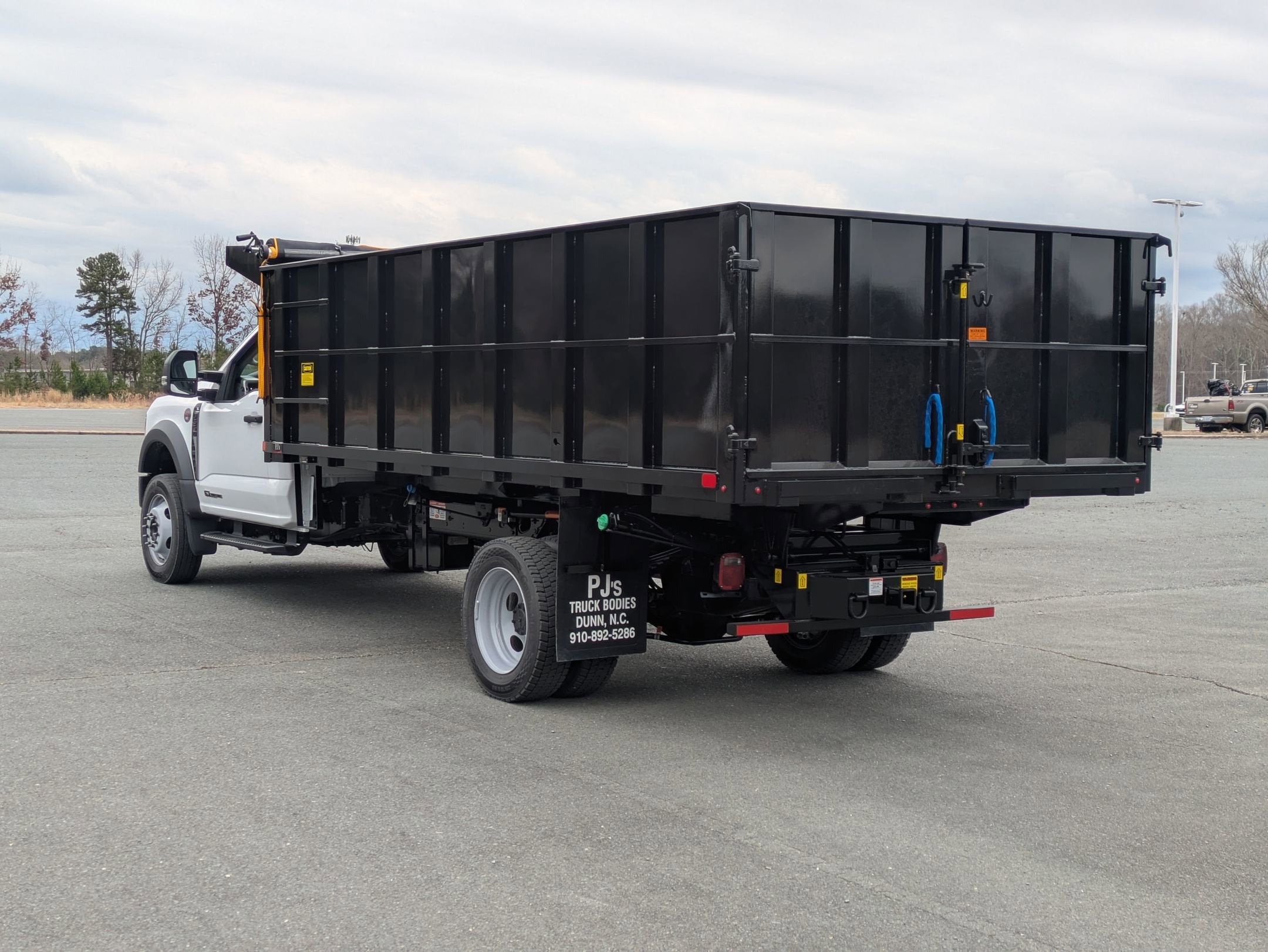 2026 Ford Super Duty F-550 DRW XL