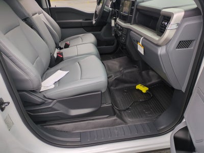 2026 Ford Super Duty F-350 DRW Base