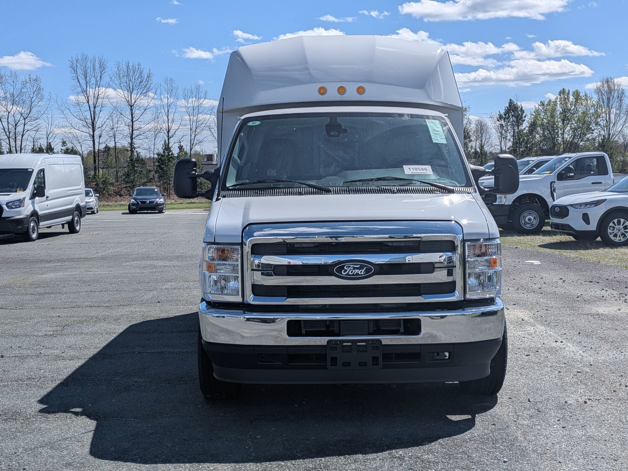 2026 Ford E-Series Cutaway Base