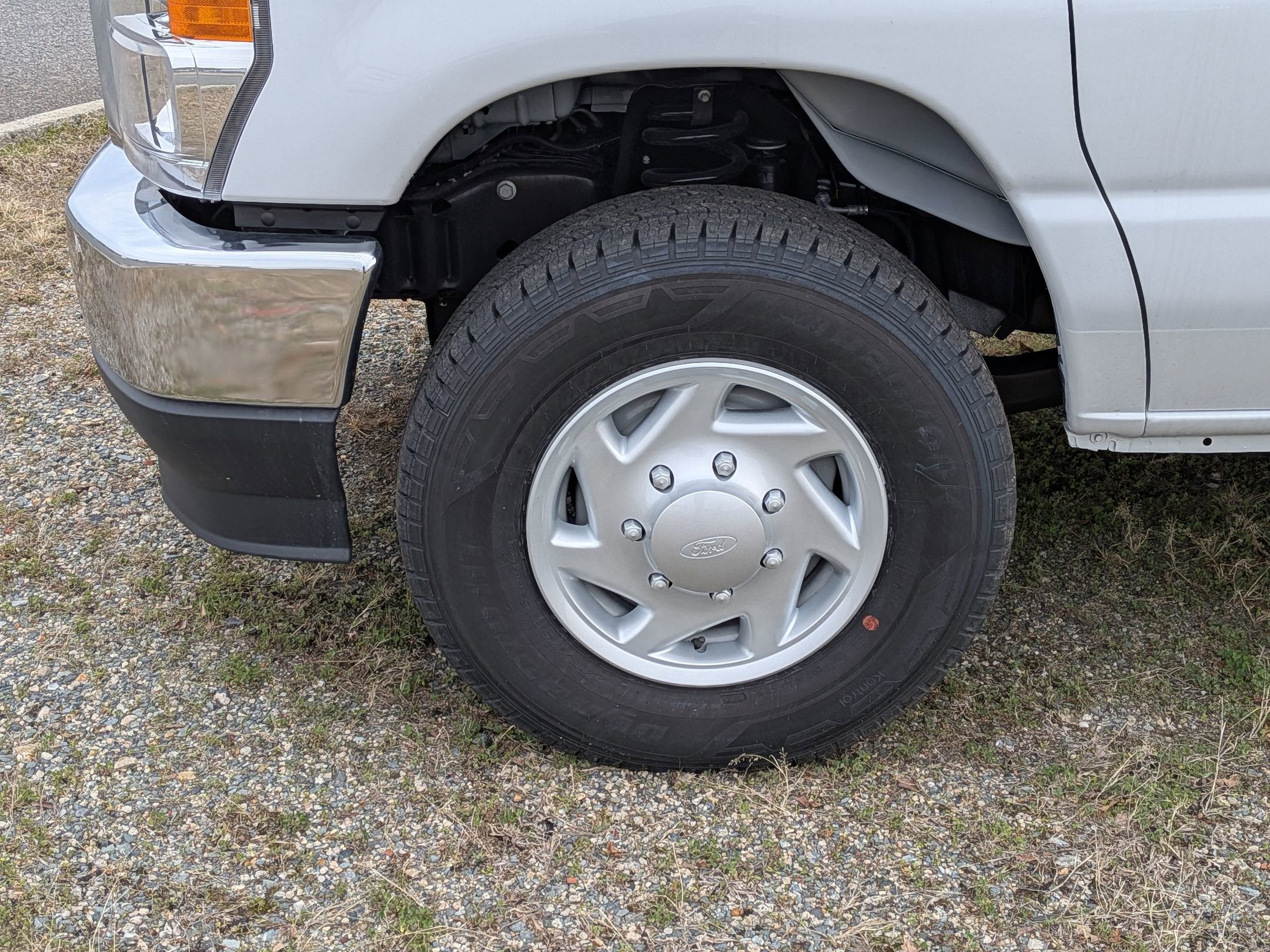 2026 Ford E-Series Cutaway Base