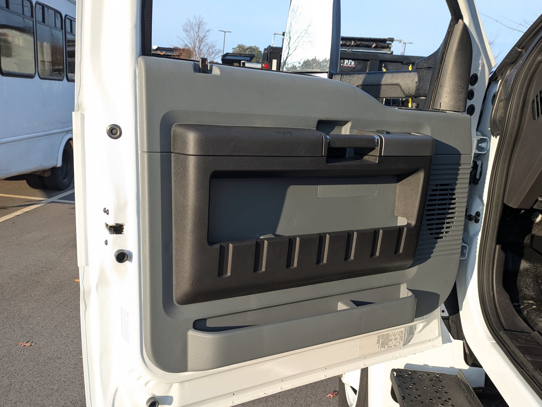 2026 Ford F-750SD Base