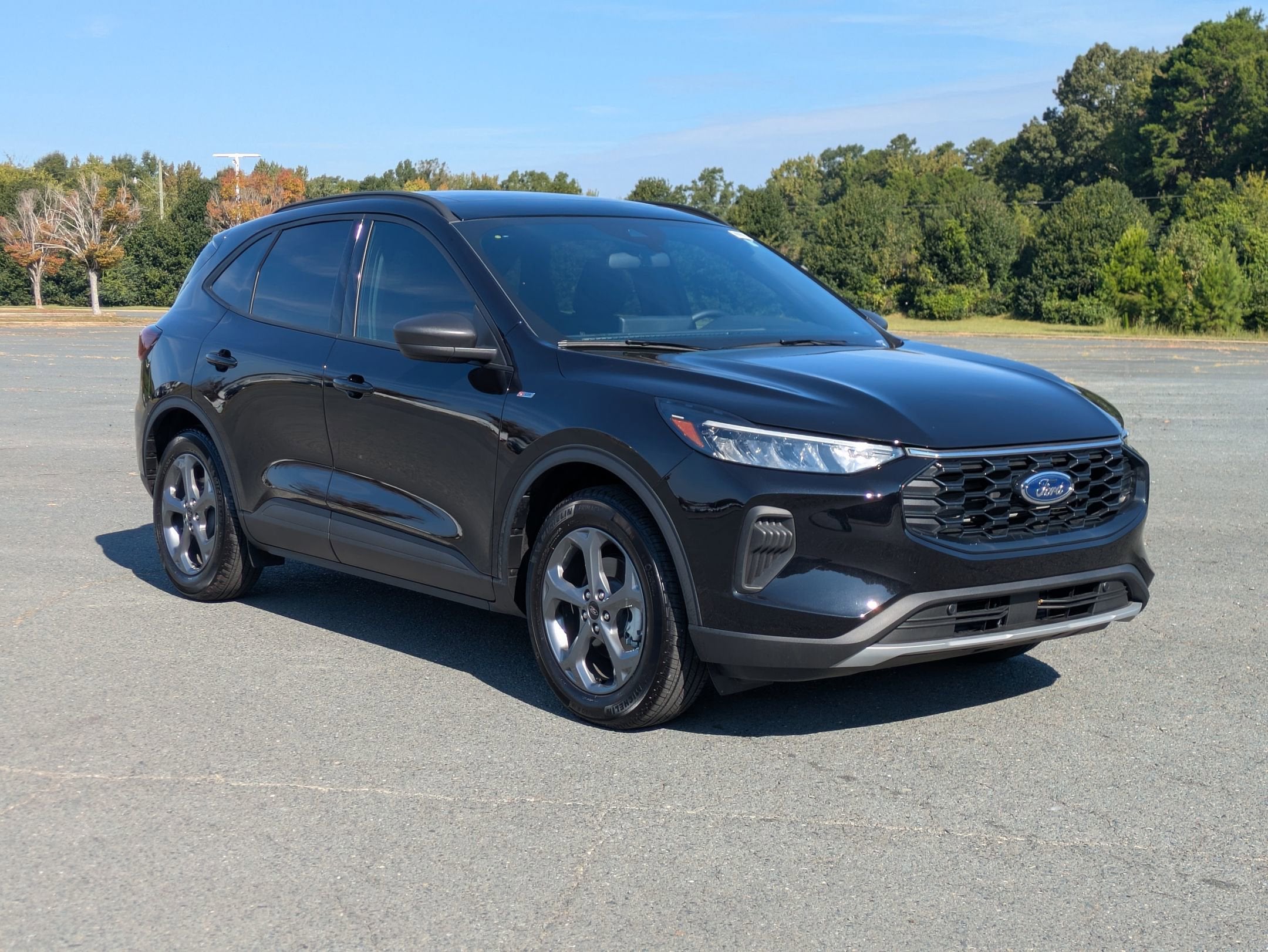 2025 Ford Escape ST-Line - Crossroads Courtesy Demo