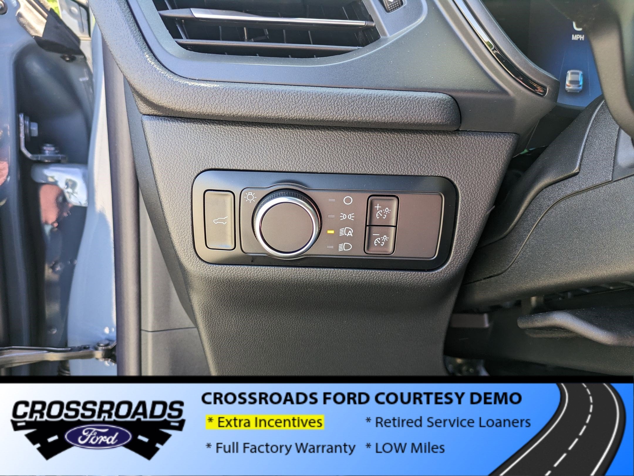 2025 Ford Escape ST-Line - Crossroads Courtesy Demo