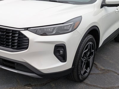 2026 Ford Escape Platinum