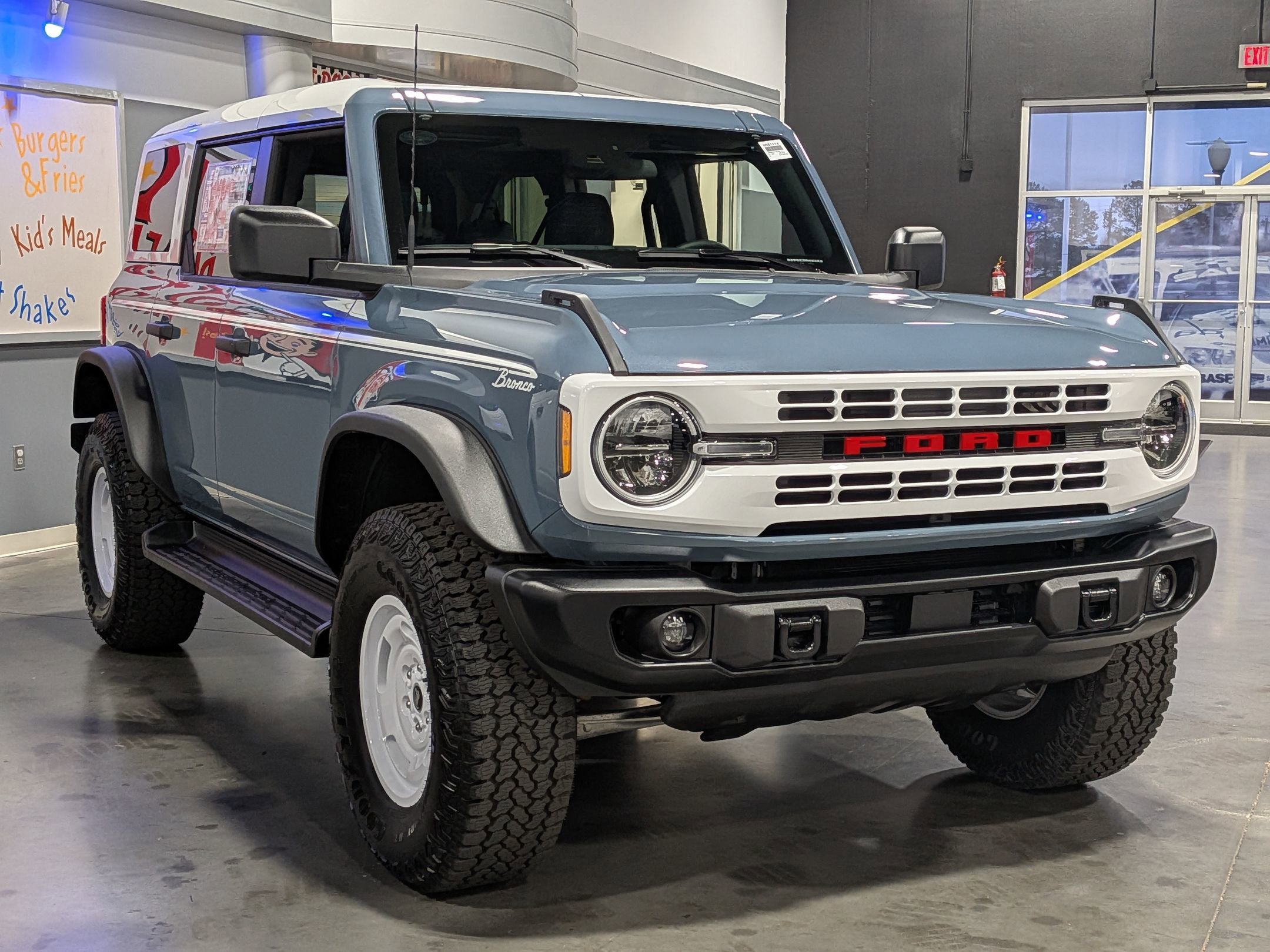 2025 Ford Bronco Heritage Edition