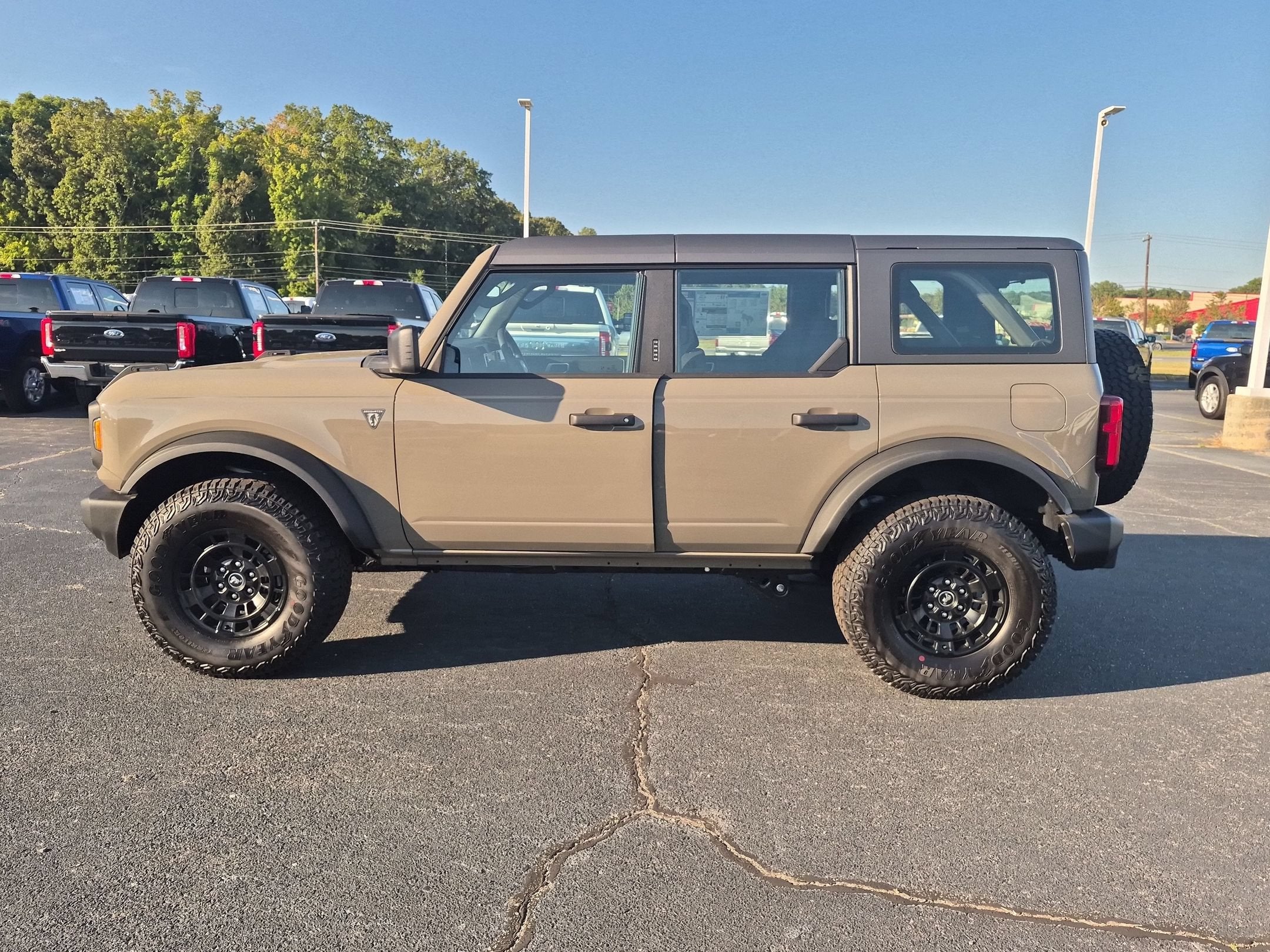 2026 Ford Bronco Base