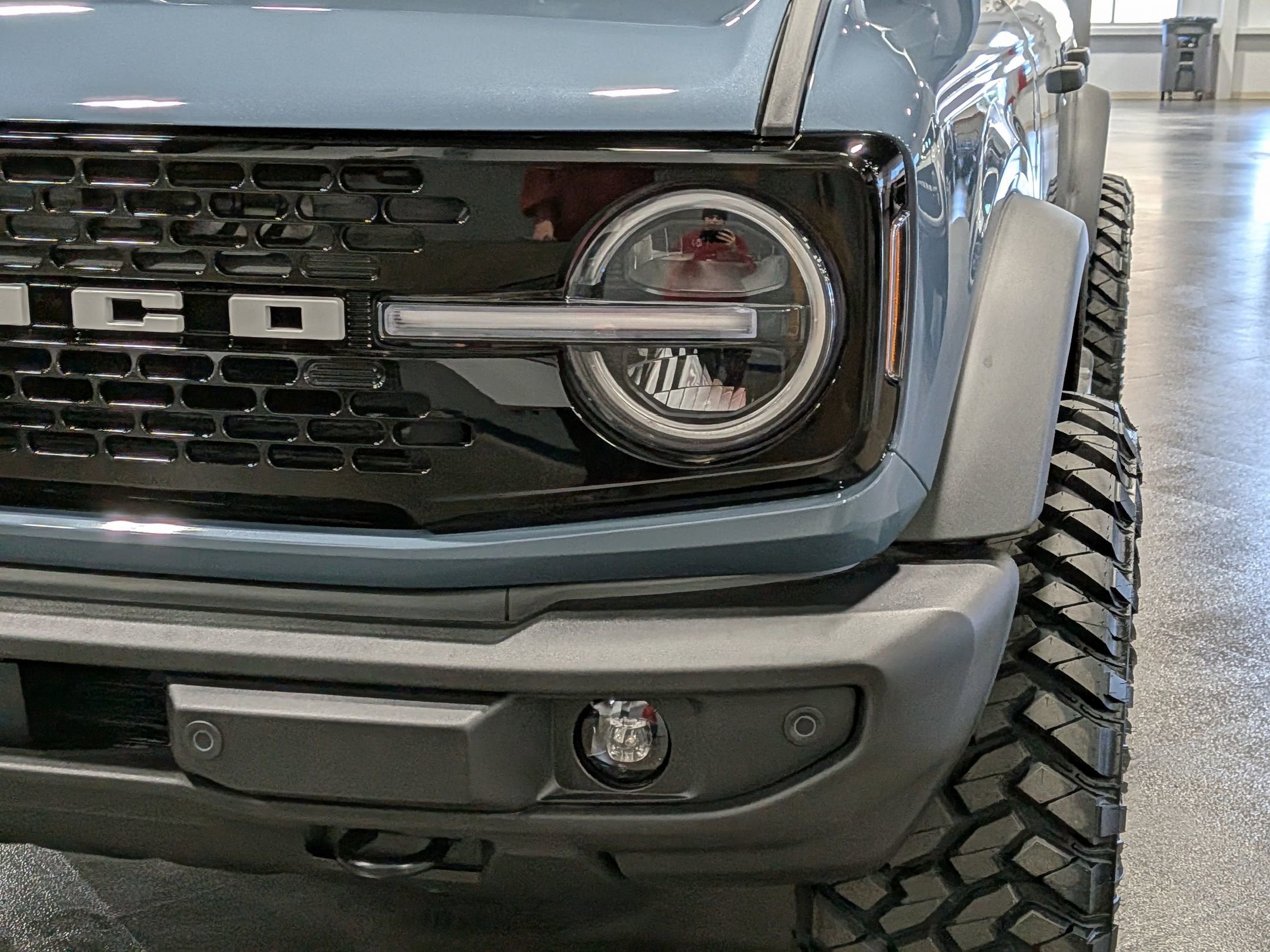 2025 Ford Bronco Outer Bank Custom Wheels / Lift