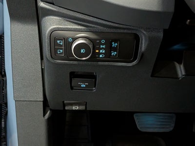 2025 Ford Bronco Outer Bank Custom Wheels / Lift