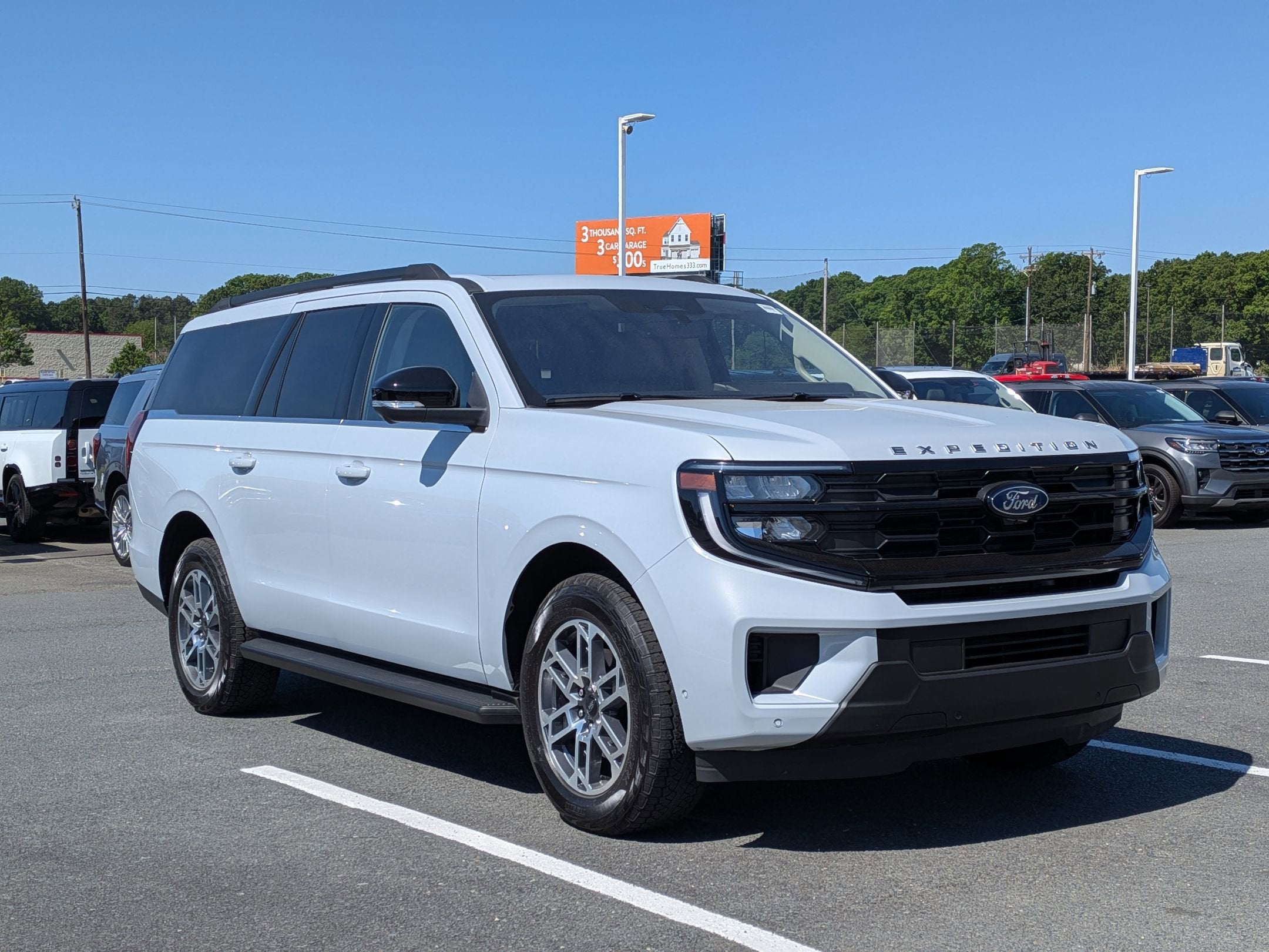 2025 Ford Expedition Max Active