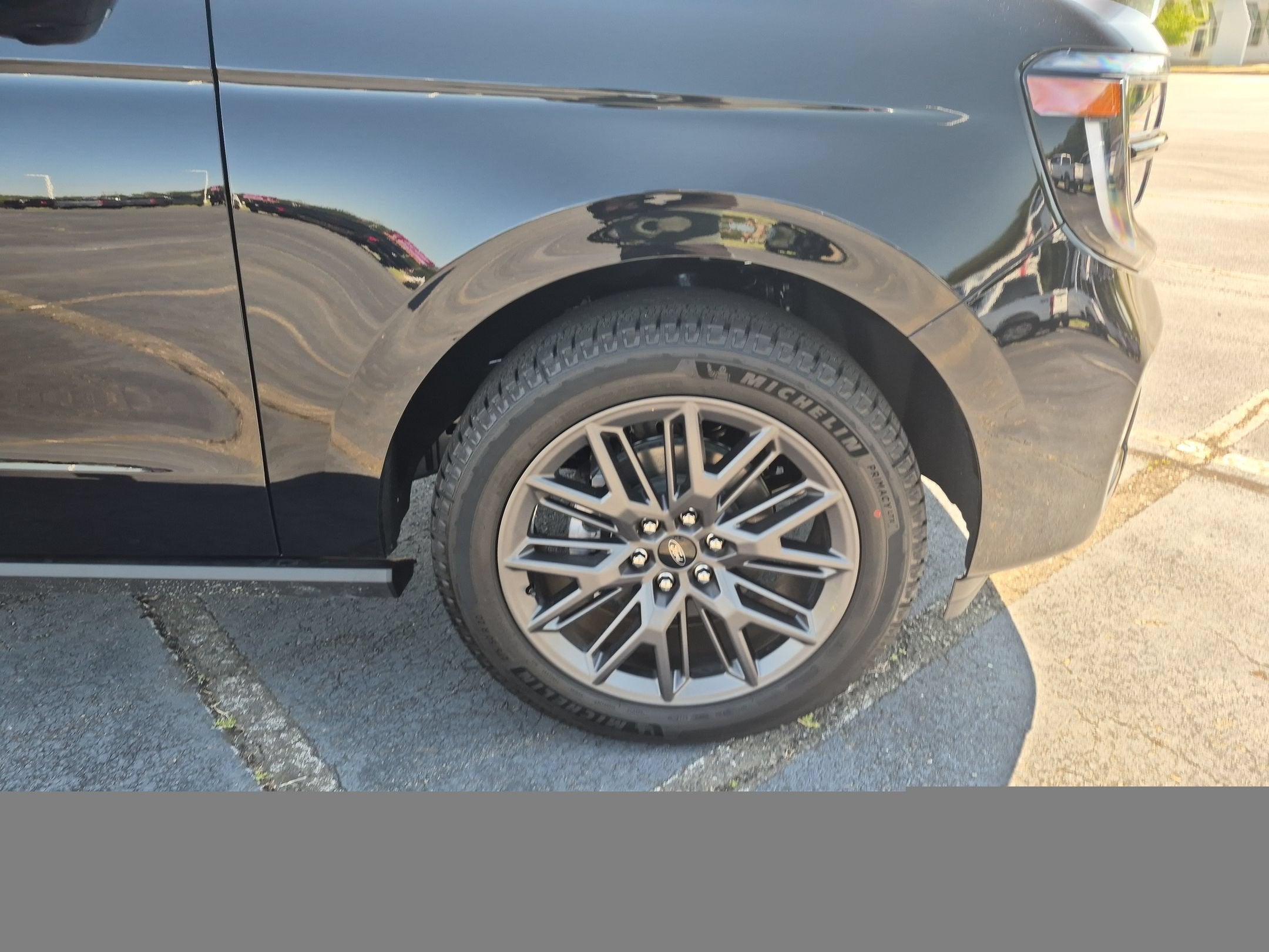 2027 Ford Expedition Max Platinum