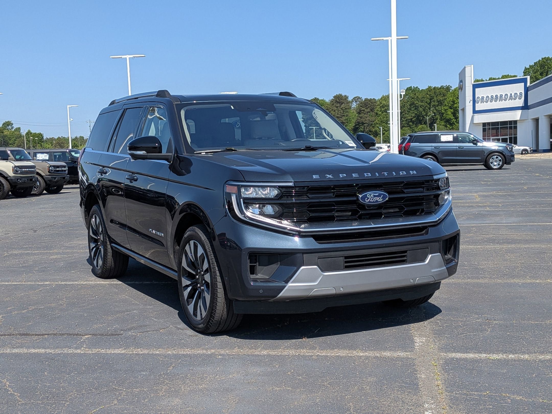 2025 Ford Expedition Platinum
