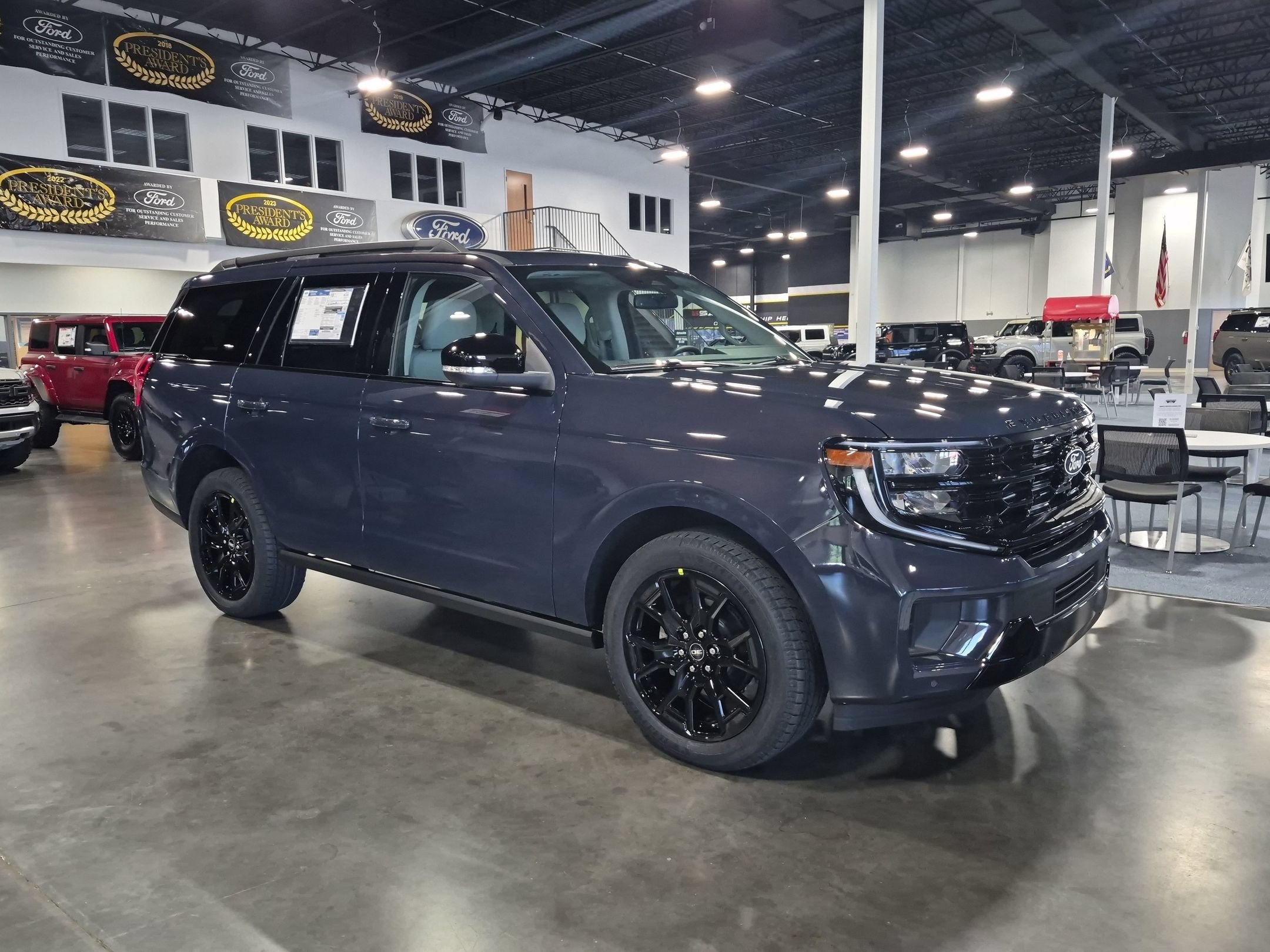 2027 Ford Expedition Platinum