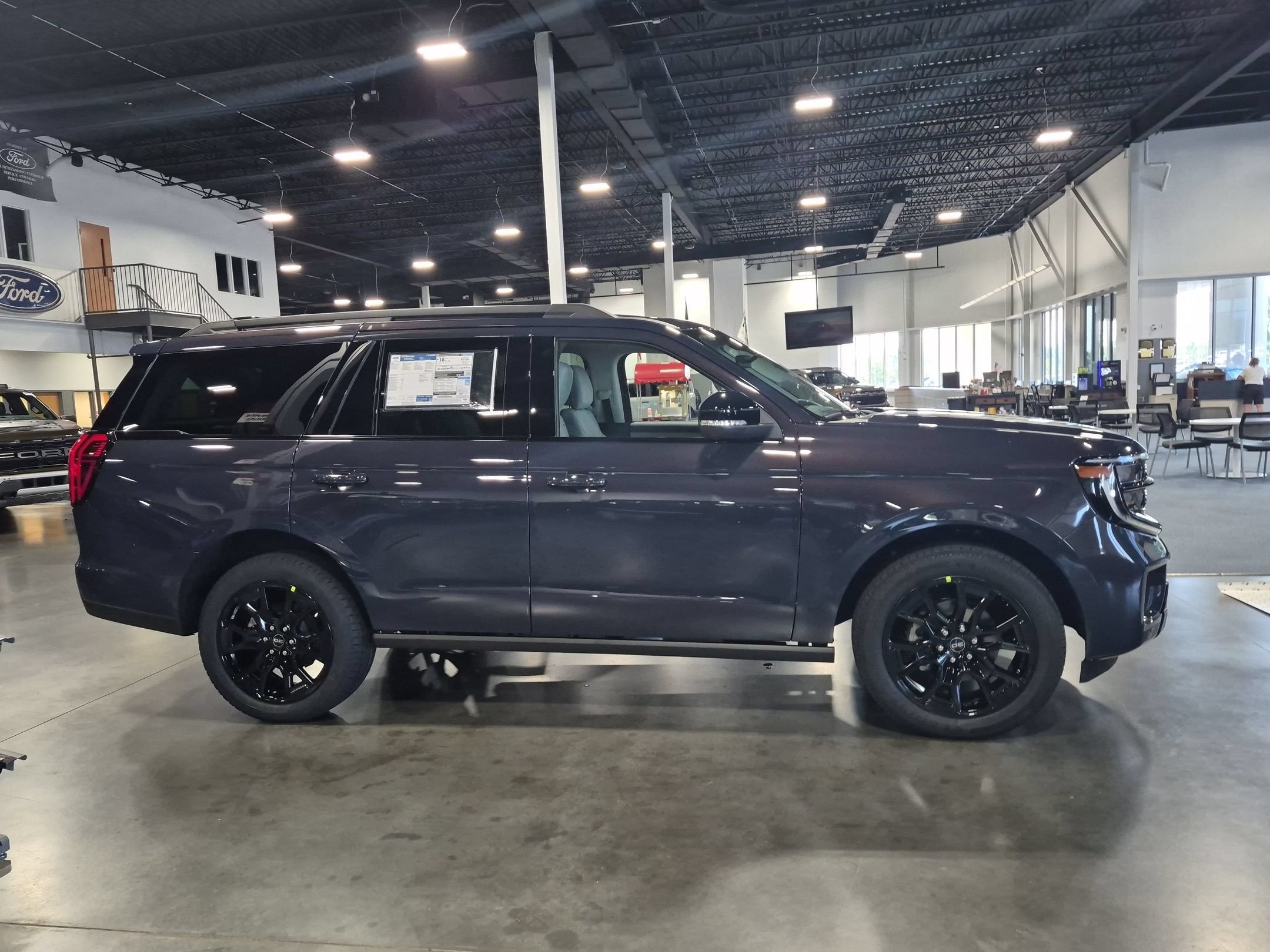 2027 Ford Expedition Platinum