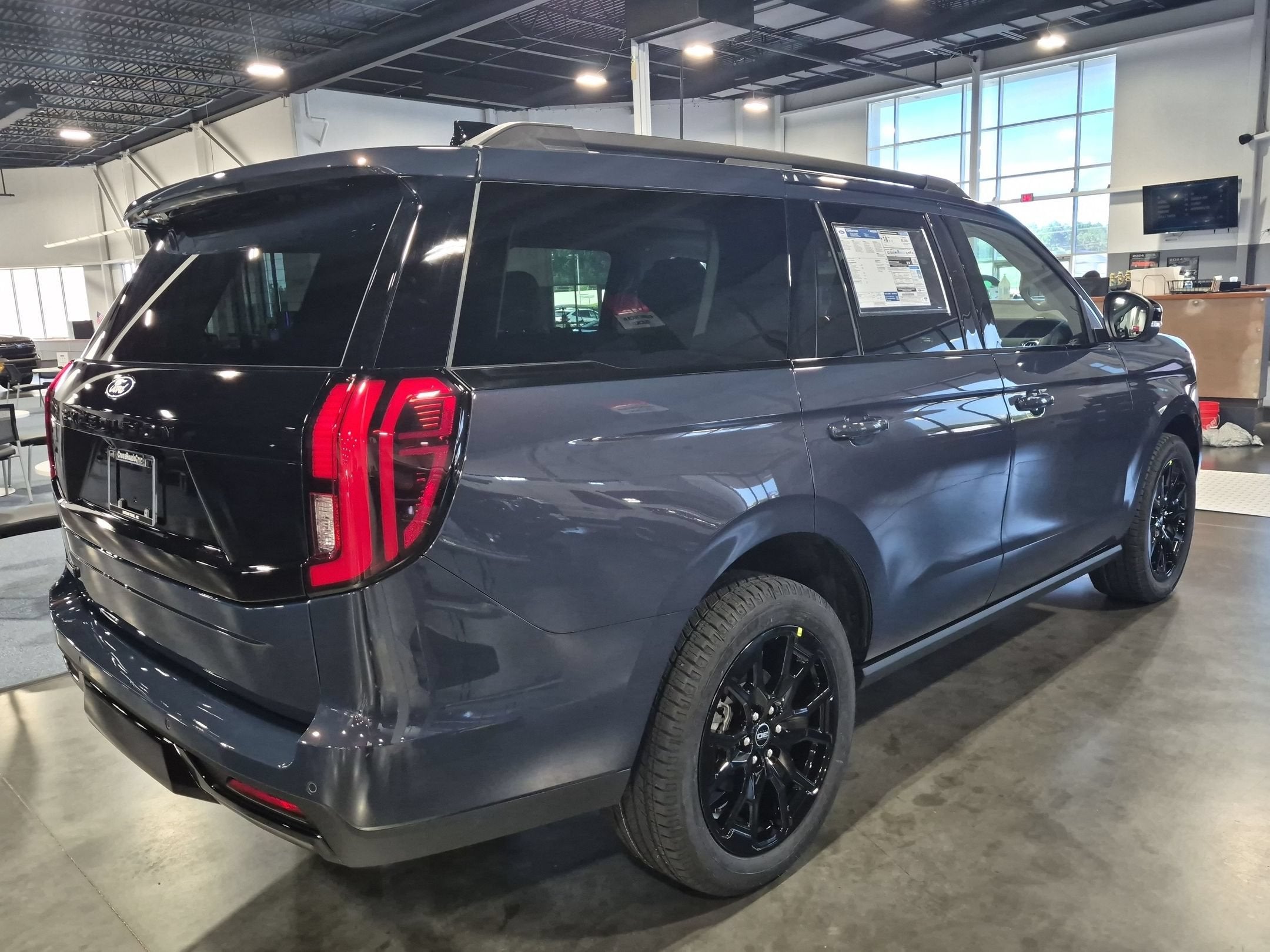 2027 Ford Expedition Platinum