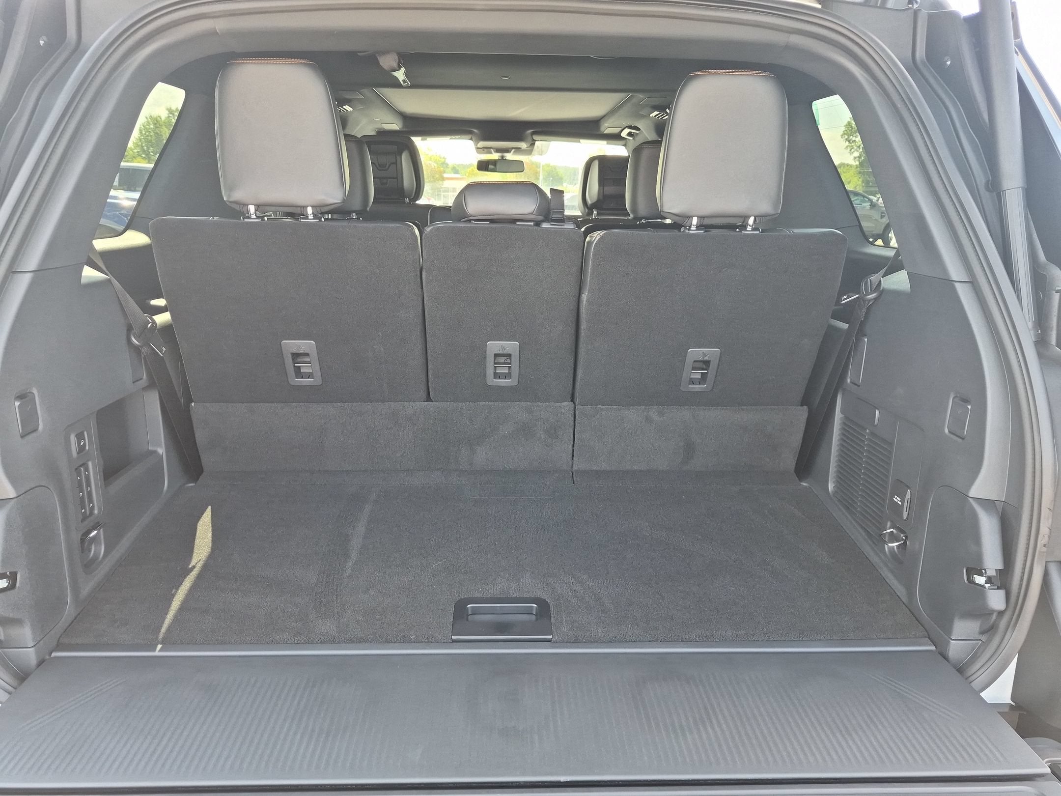 2027 Ford Expedition Tremor