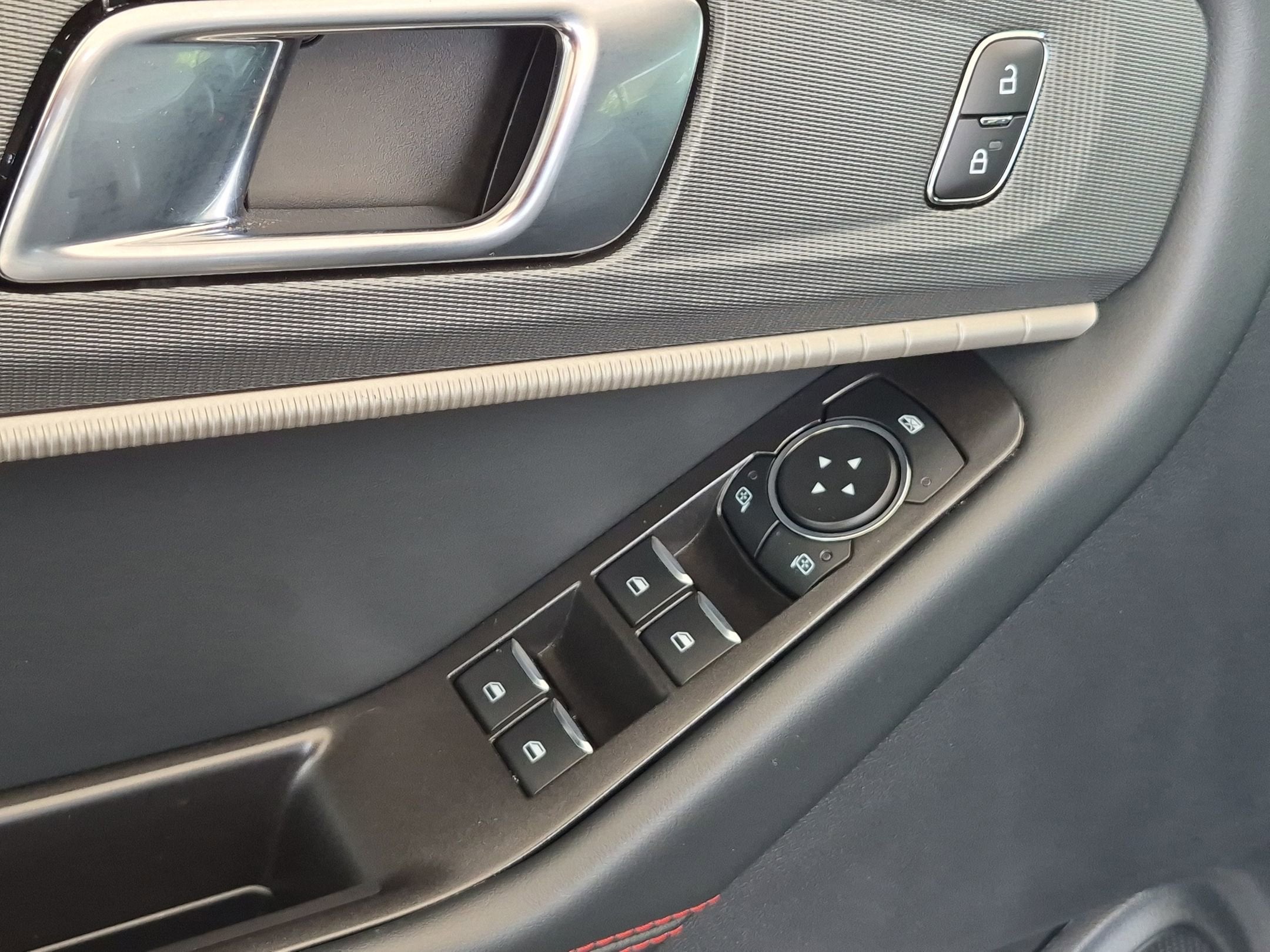 2026 Ford Explorer ST-Line - Crossroads Courtesy Demo