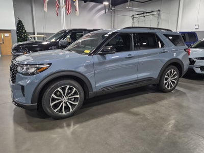 2027 Ford Explorer ST-Line