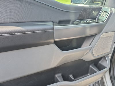 2024 Ford F-150 Lightning Flash