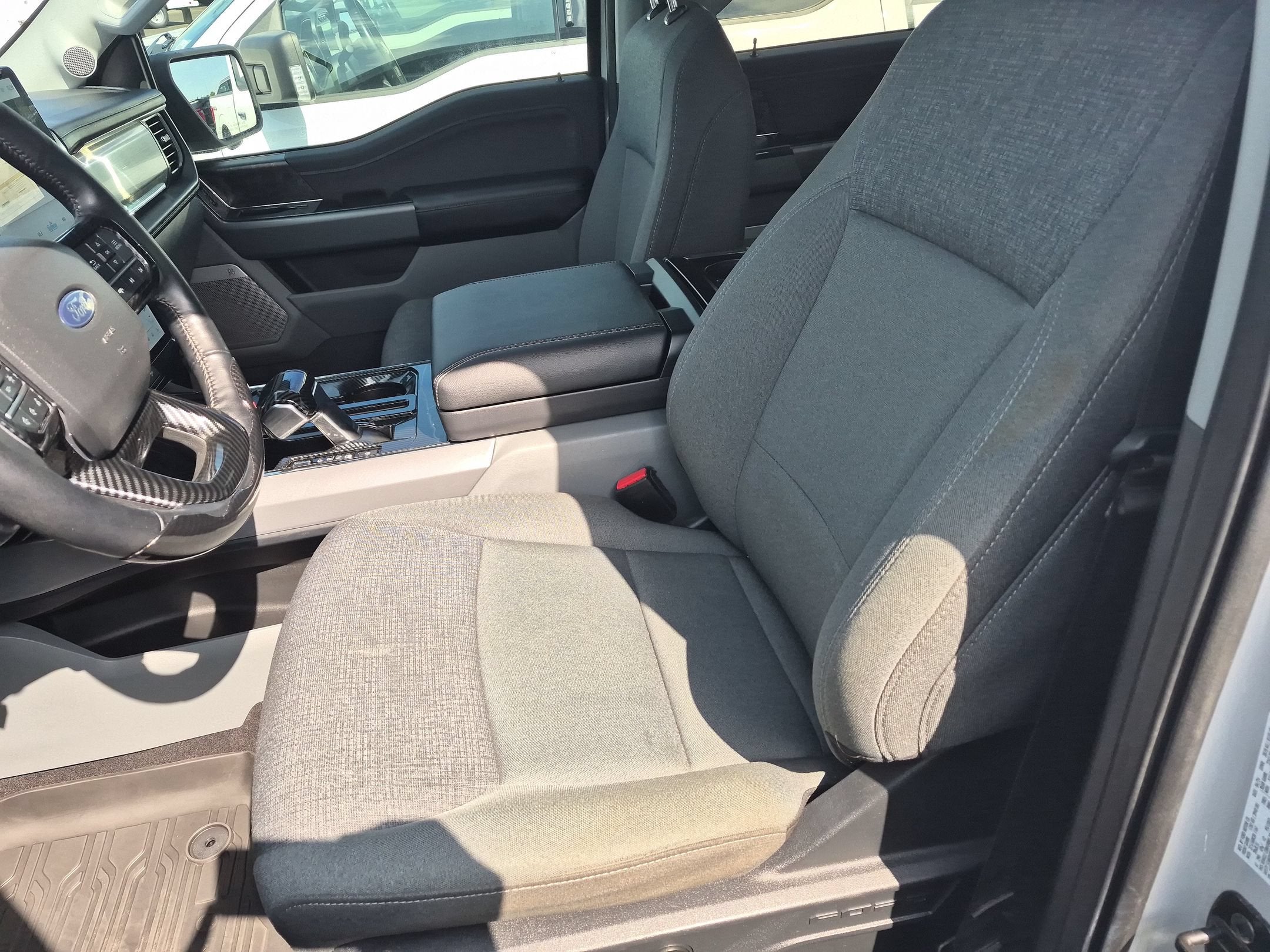 2024 Ford F-150 Lightning Flash