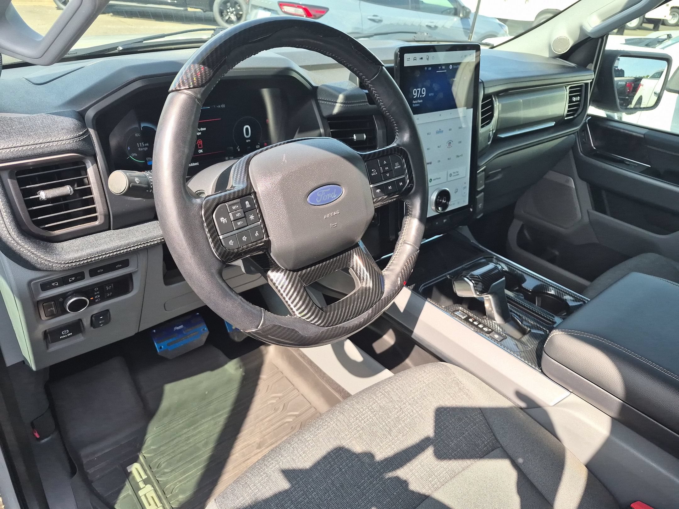 2024 Ford F-150 Lightning Flash