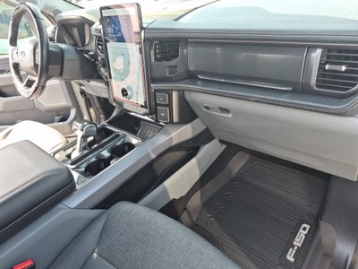 2024 Ford F-150 Lightning Flash