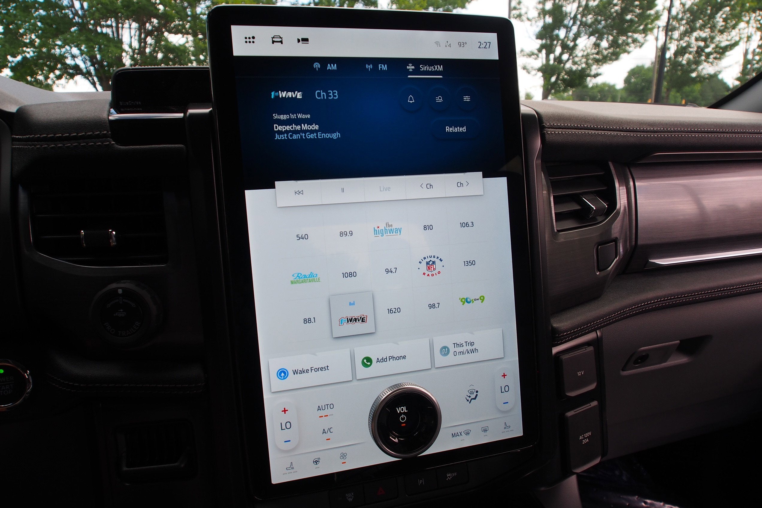 2025 Ford F-150 Lightning Flash