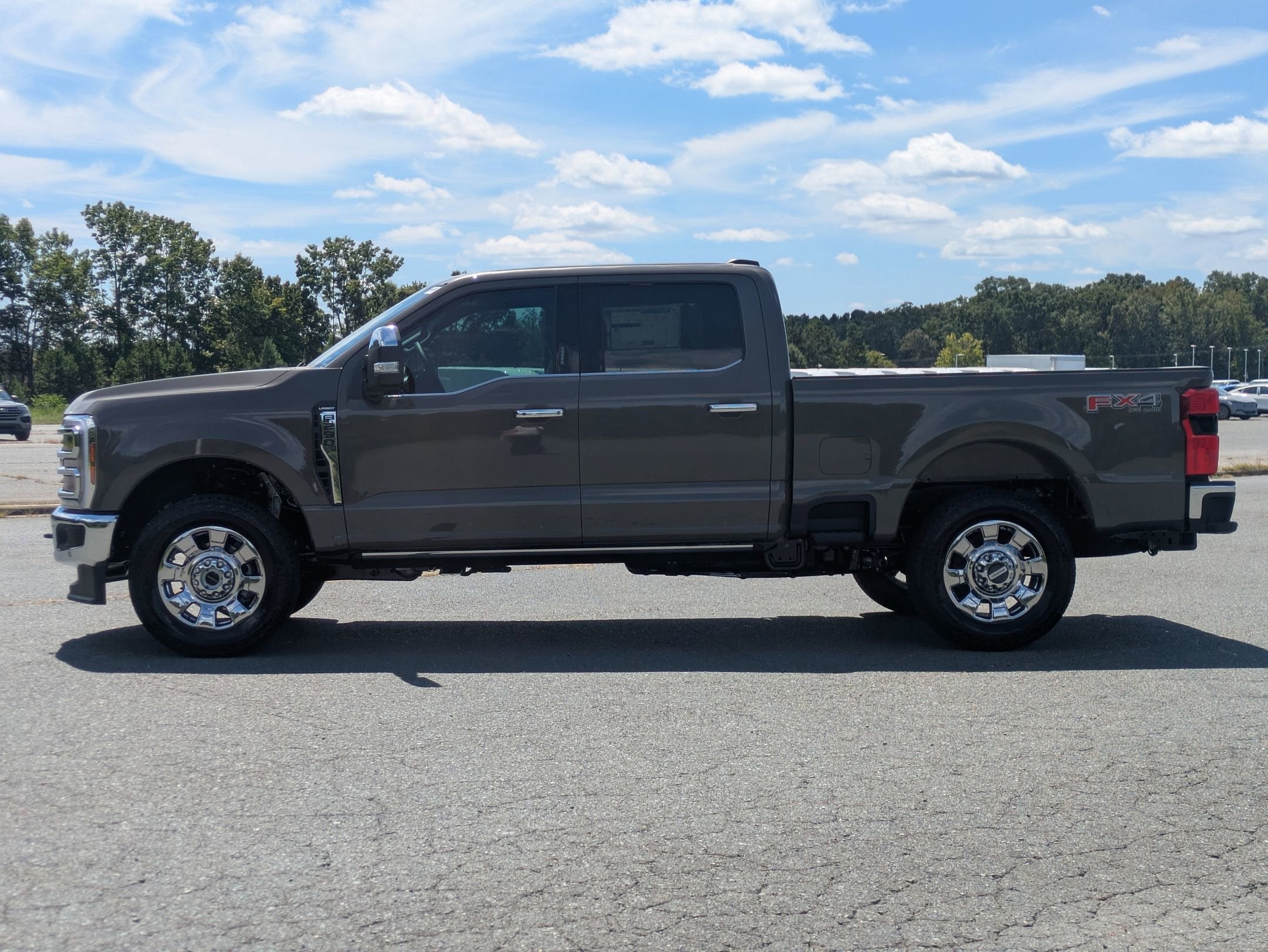 2026 Ford Super Duty F-250 SRW LARIAT