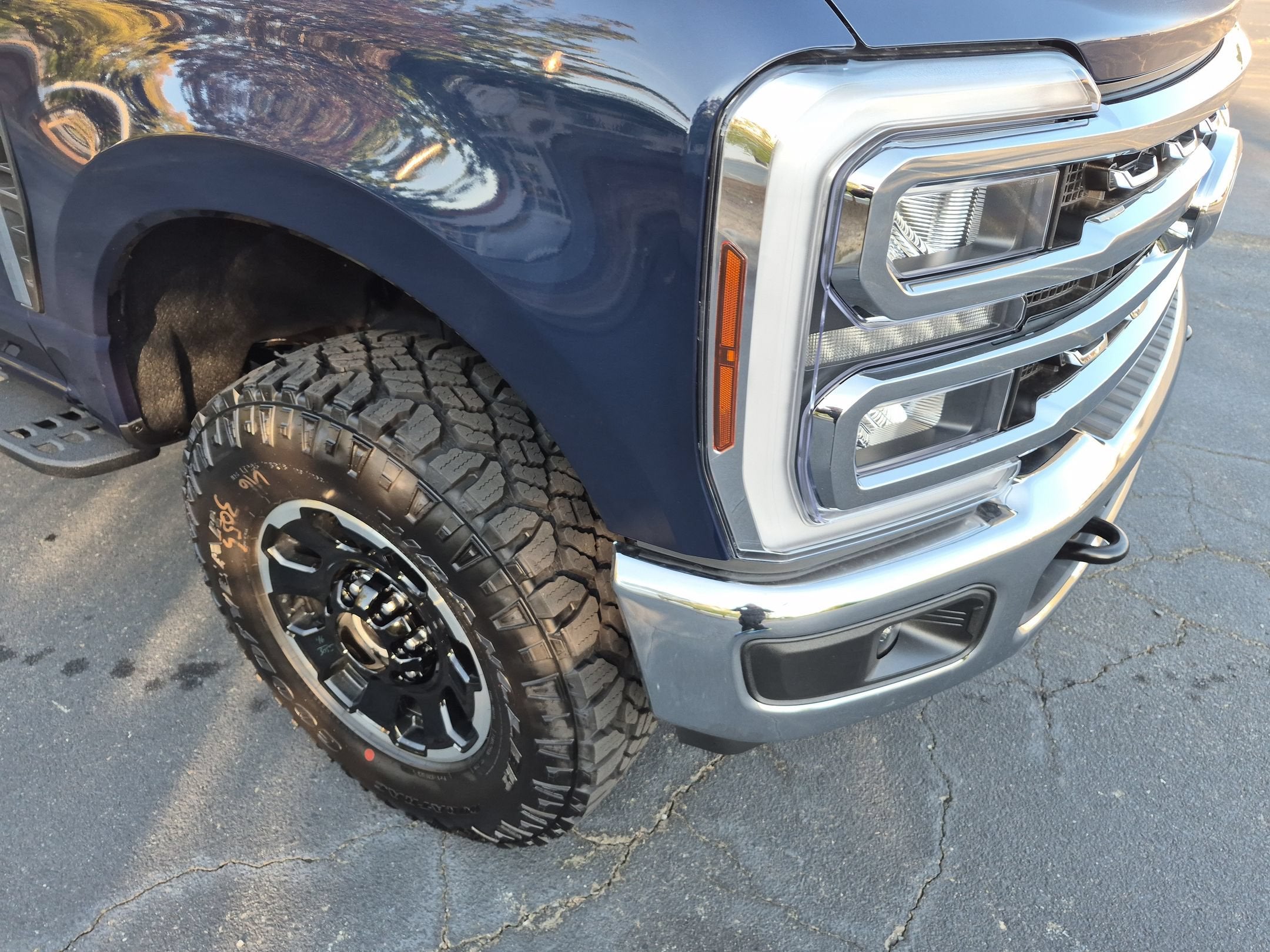 2027 Ford Super Duty F-250 SRW LARIAT