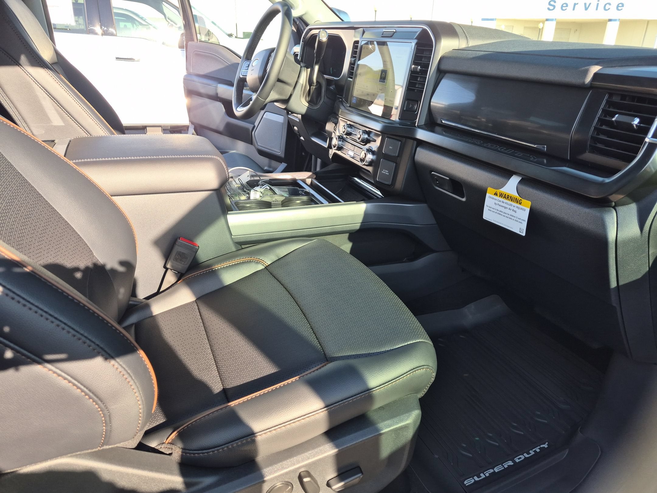 2027 Ford Super Duty F-250 SRW LARIAT