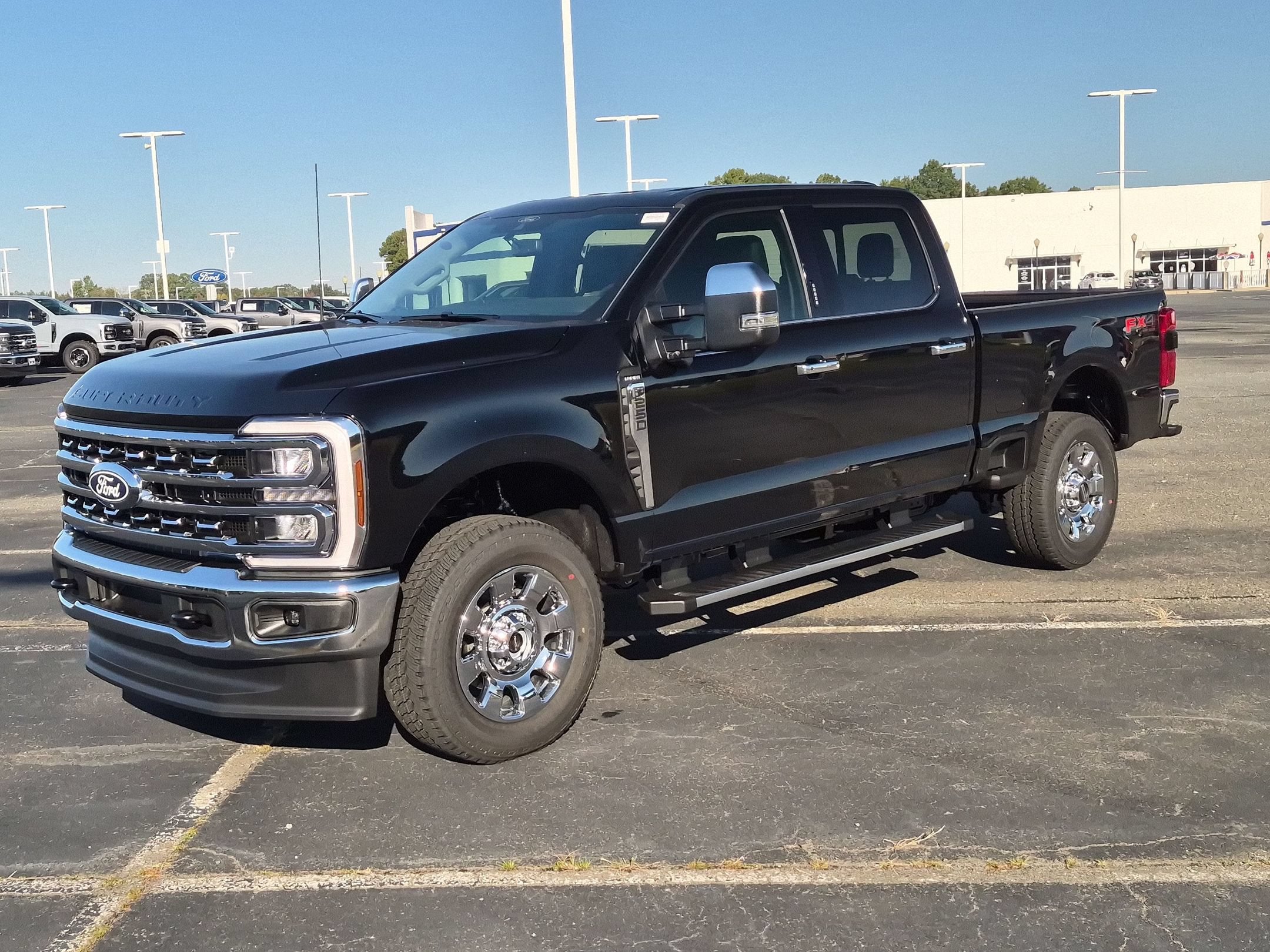 2027 Ford Super Duty F-250 SRW LARIAT