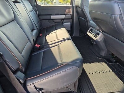 2027 Ford Super Duty F-250 SRW LARIAT