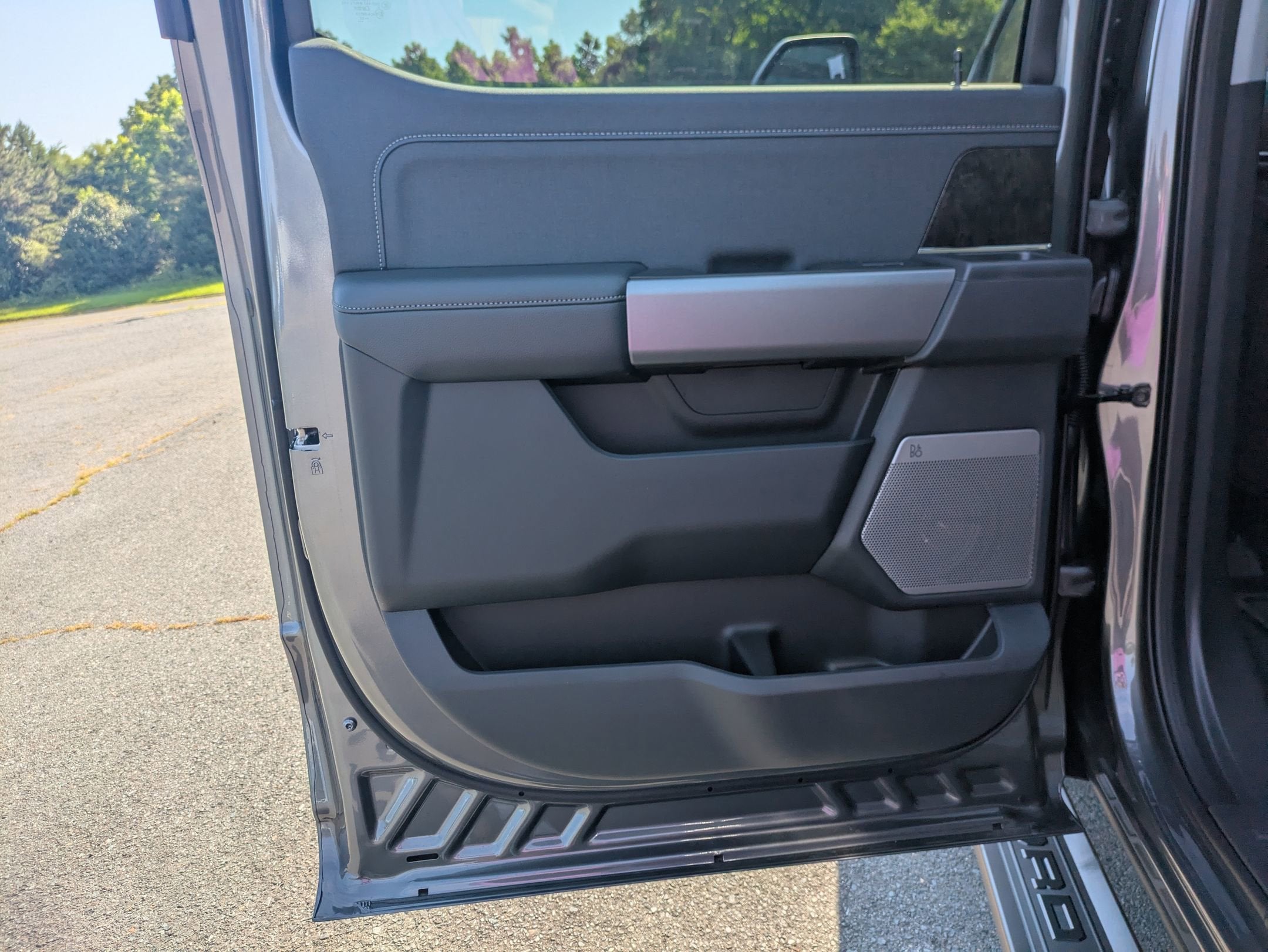 2025 Ford Super Duty F-250 SRW LARIAT