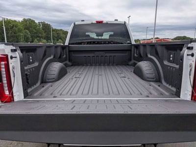 2026 Ford Super Duty F-350 SRW LARIAT