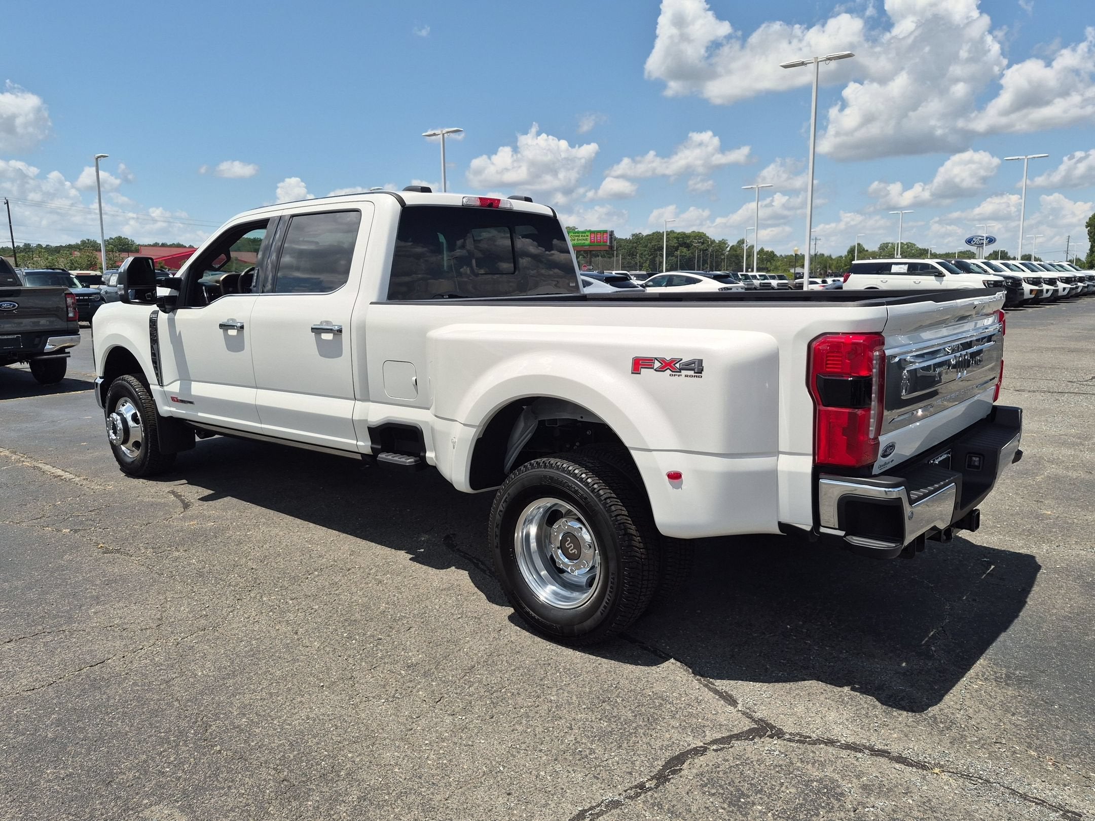 2026 Ford Super Duty F-350 DRW King Ranch