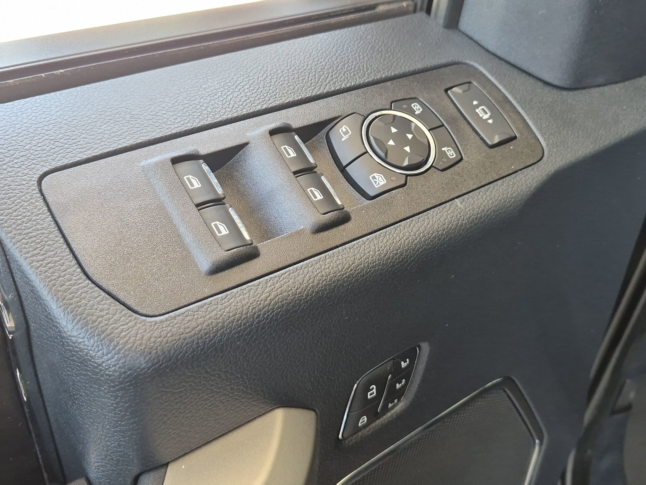 2022 Ford Super Duty F-350 DRW LARIAT