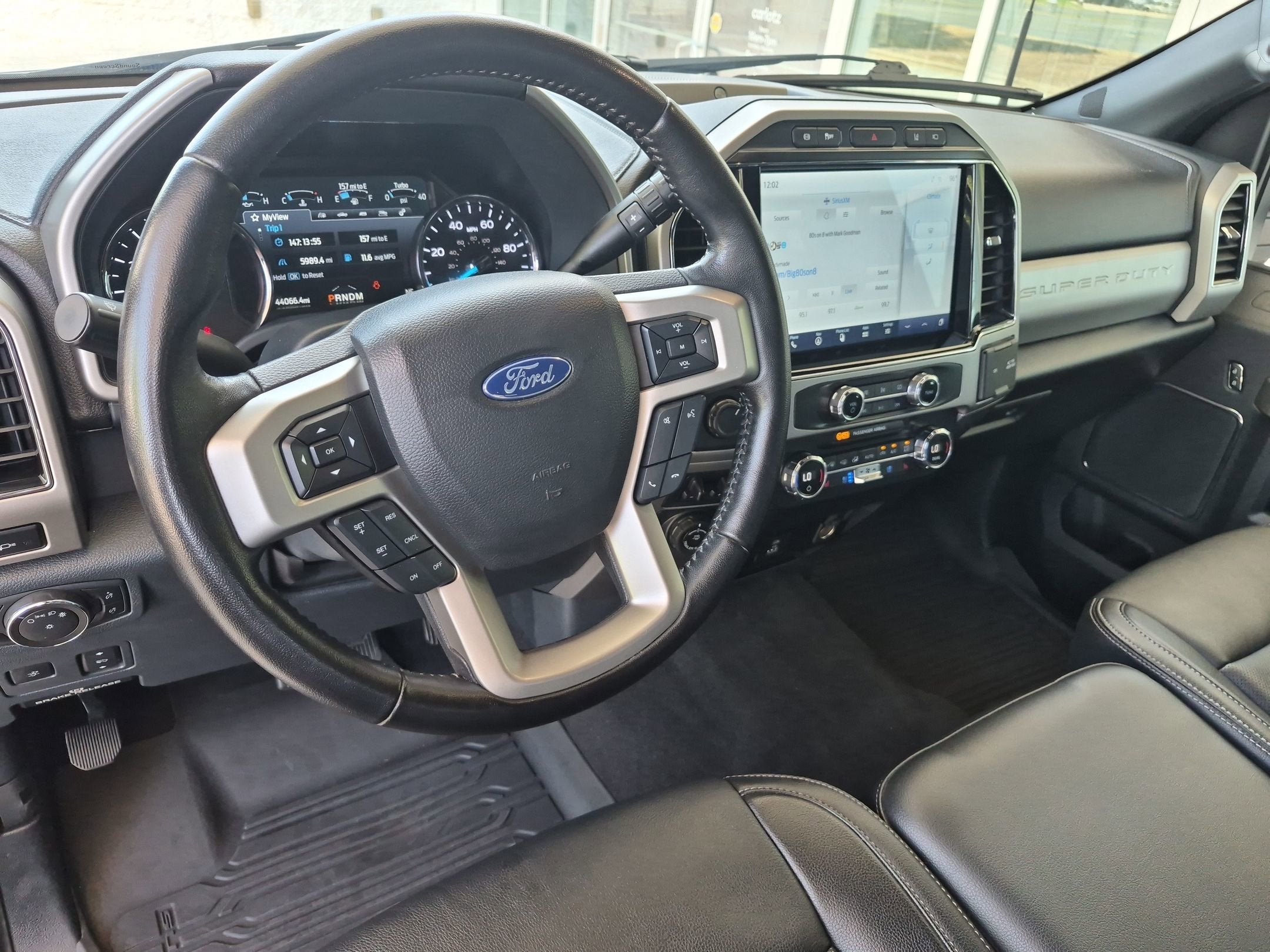 2022 Ford Super Duty F-350 DRW LARIAT