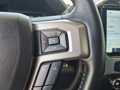 2022 Ford Super Duty F-350 DRW LARIAT
