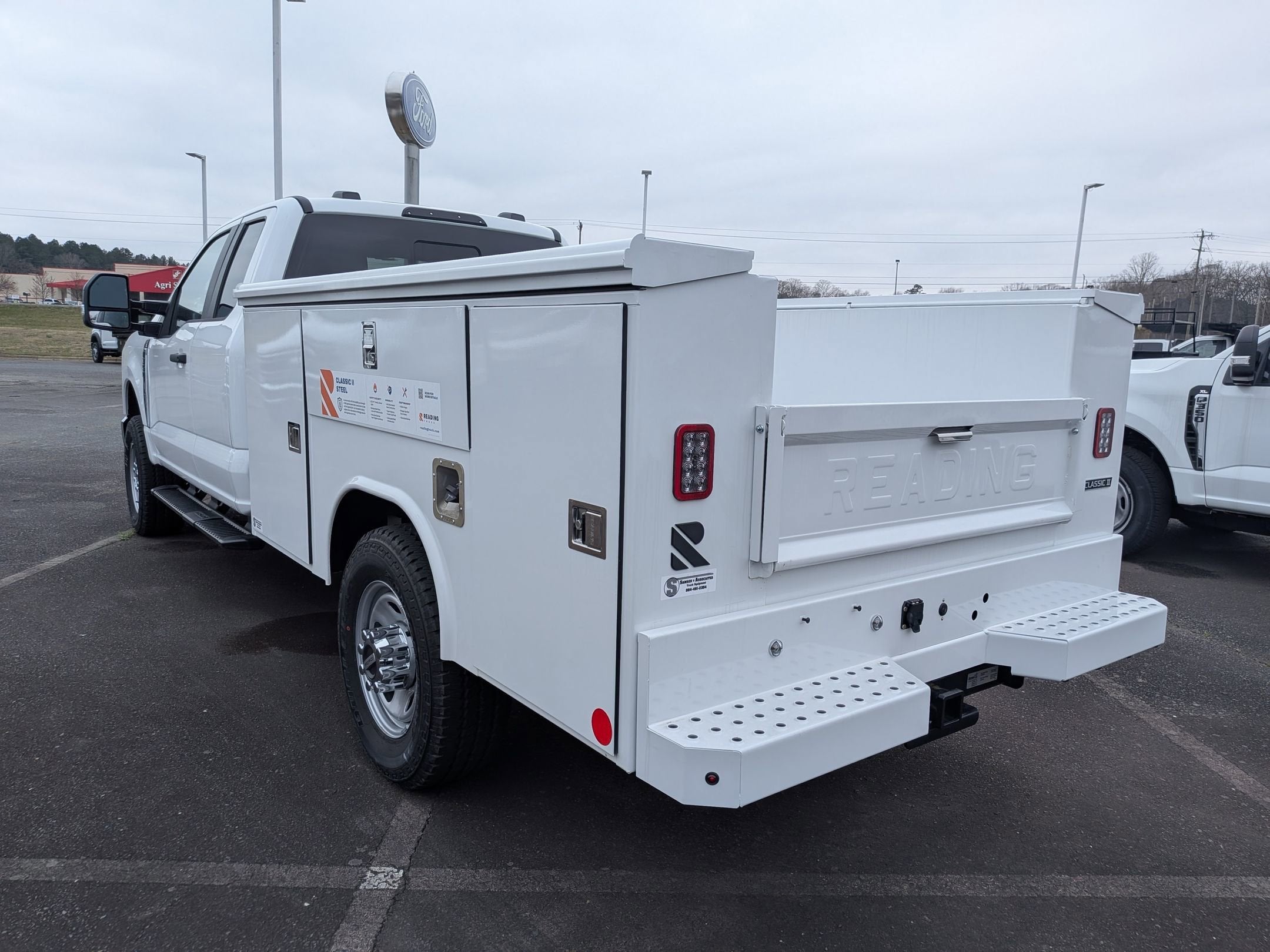 2026 Ford Super Duty F-350 DRW XL