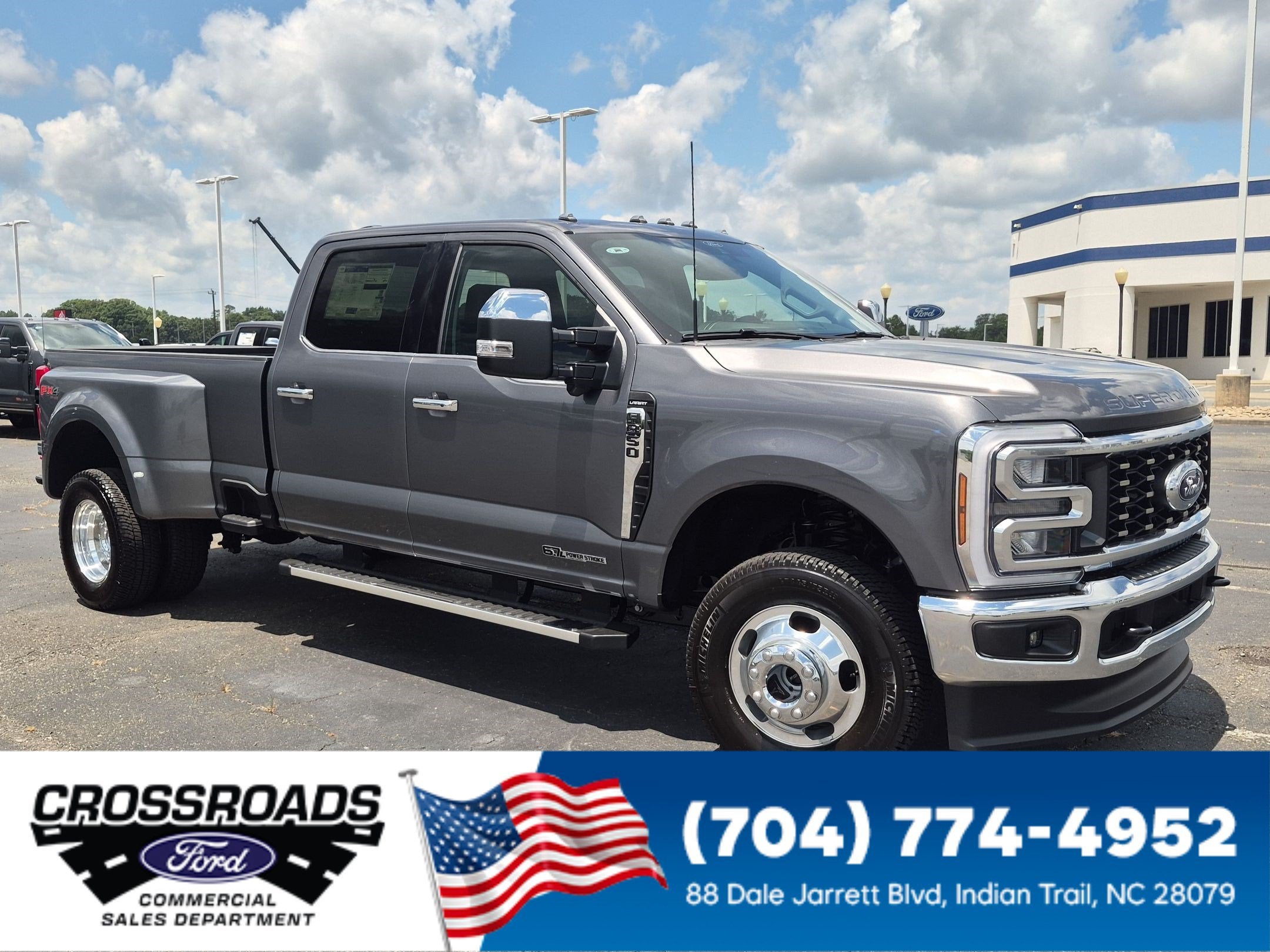2026 Ford Super Duty F-350 DRW LARIAT