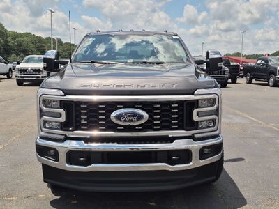 2026 Ford Super Duty F-350 DRW LARIAT