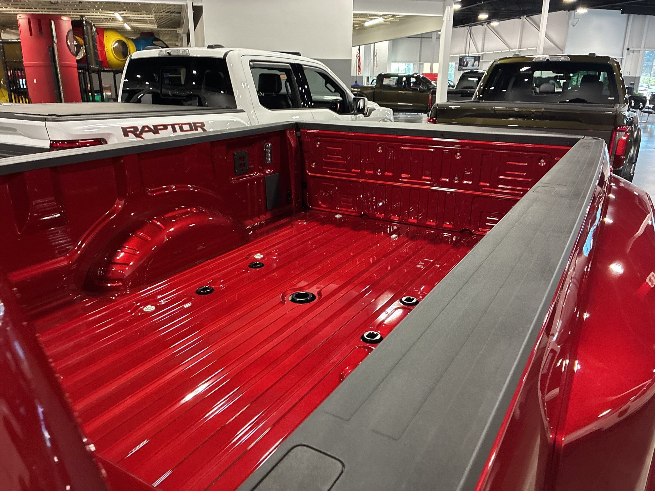 2026 Ford Super Duty F-350 DRW LARIAT