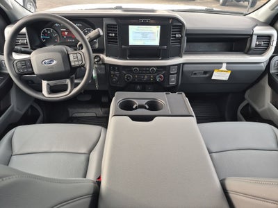2026 Ford Super Duty F-350 DRW XL