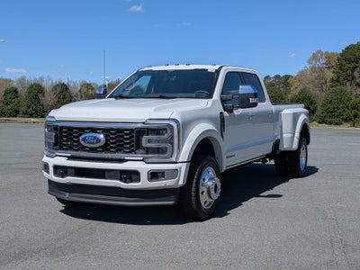 2026 Ford Super Duty F-450 DRW Platinum