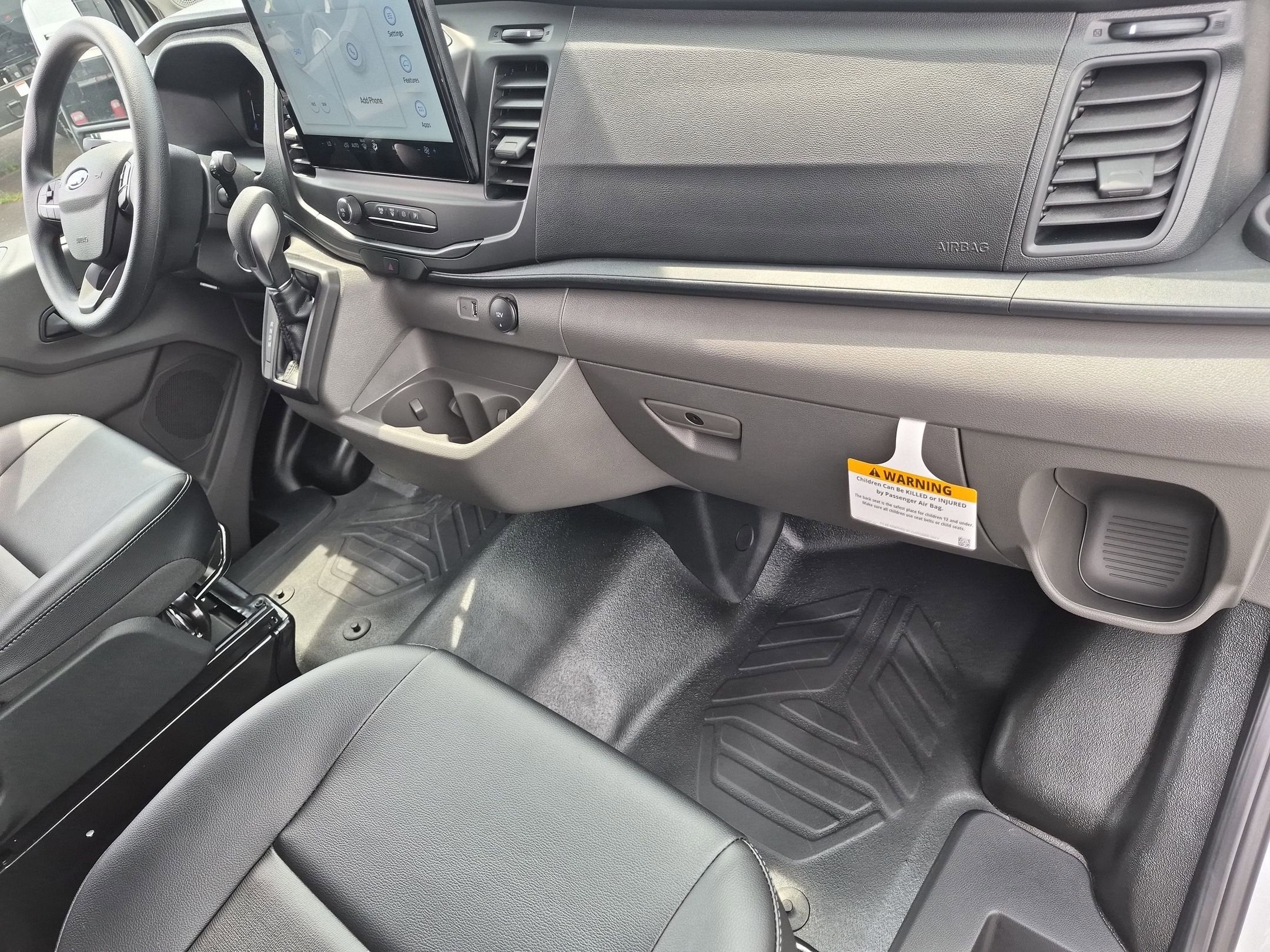 2026 Ford Transit Cargo Van Base