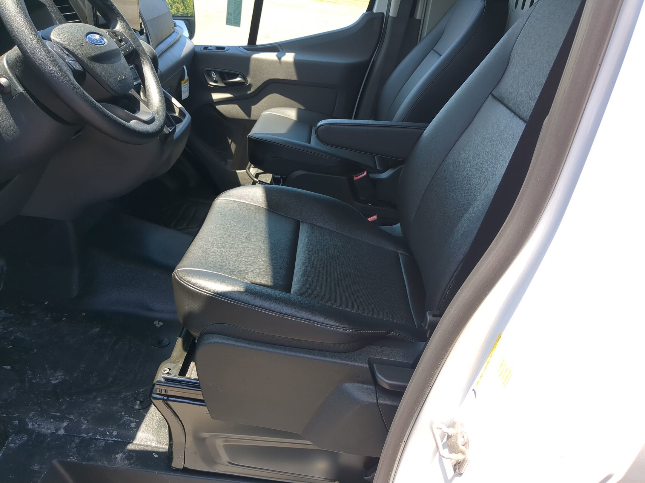 2026 Ford Transit Cargo Van Base