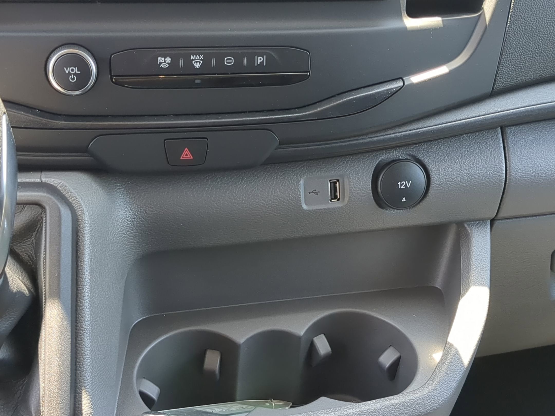 2026 Ford Transit Cargo Van Base