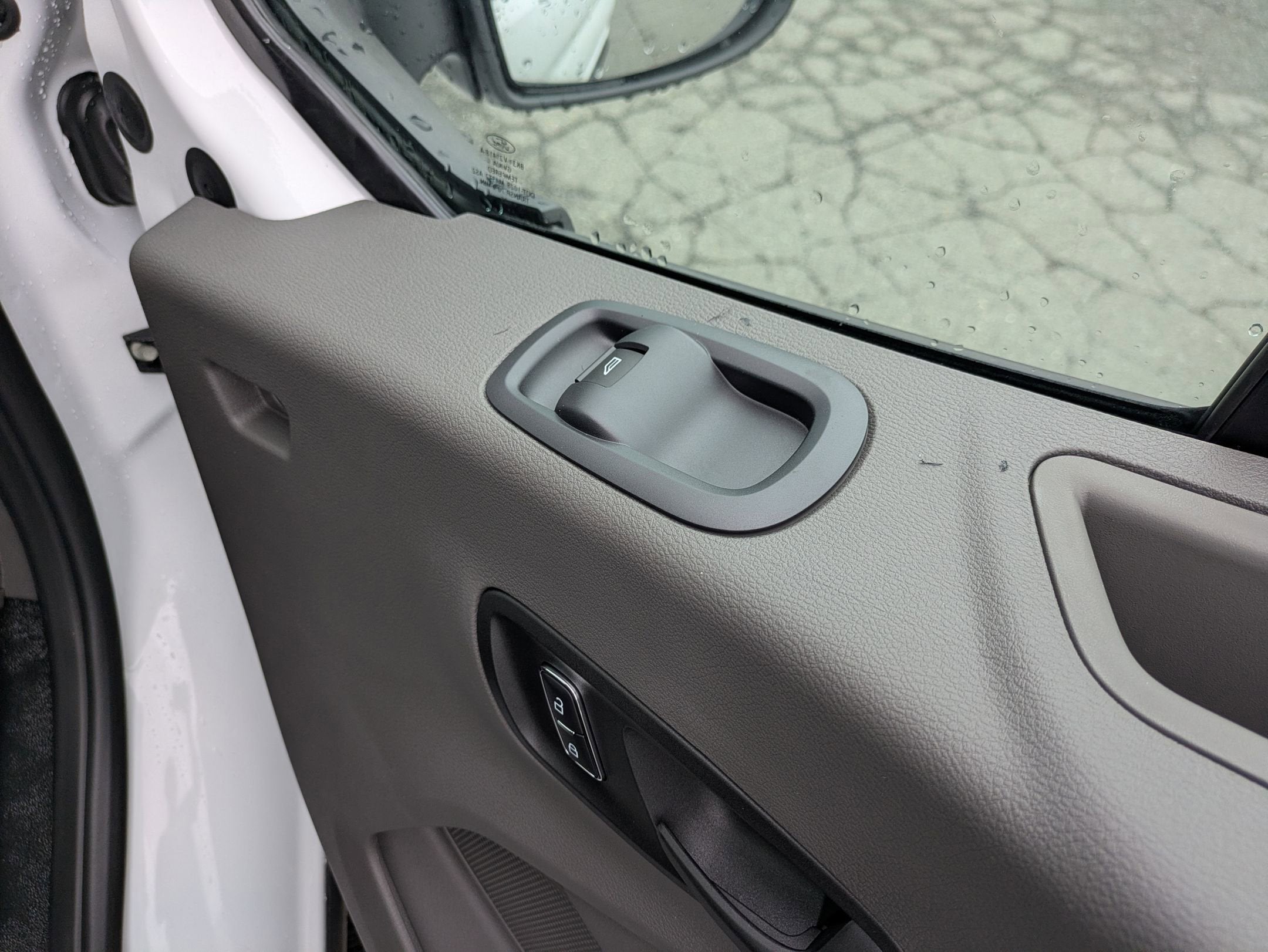 2025 Ford Transit Cargo Van Base