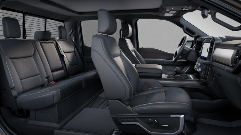 2025 Ford F-150 LARIAT Dark Trail